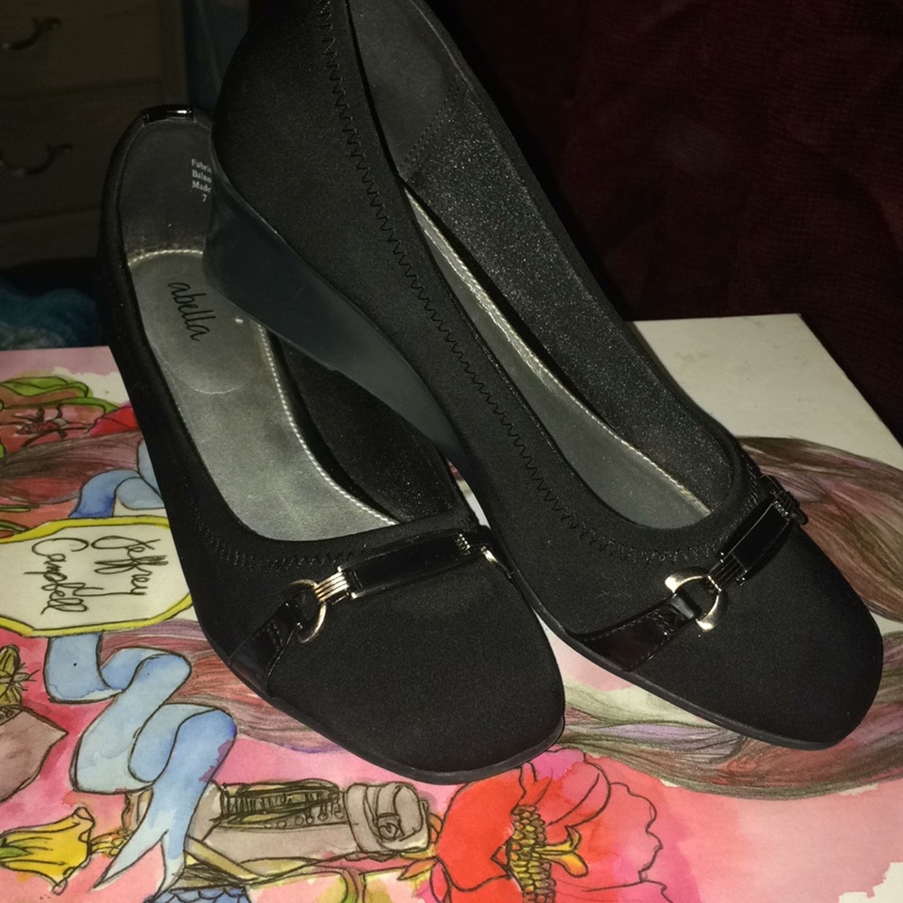 Abella black shoes (: